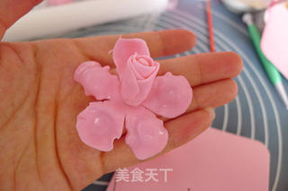翻糖玫瑰的做法步骤:24