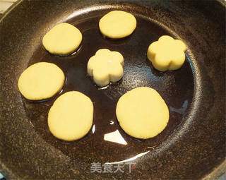 红薯饼的做法步骤:10