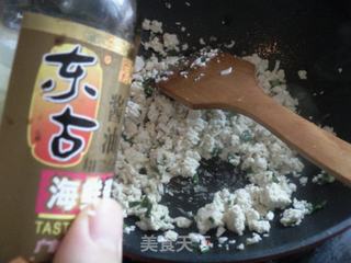 鹅蛋清炒豆腐的做法步骤：8