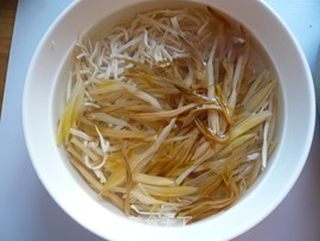 淡菜干丝汤的做法步骤:4