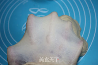 菠萝翻转红糖面包的做法步骤:3
