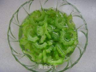 清热去火---香杞苦瓜的做法步骤:3