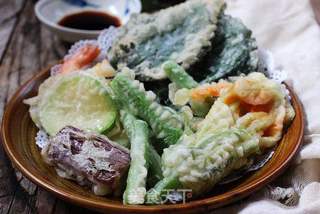 鲜嫩美味---炸天妇罗的做法步骤:8