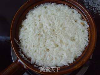 味浓甘香---腊味煲仔饭的做法步骤:5