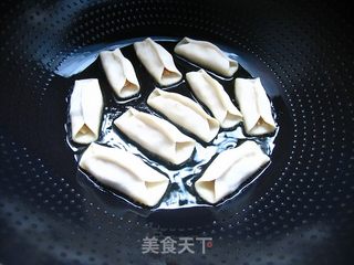轻松自制有爱的营养早餐——鲜肉锅贴的做法步骤:10