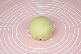 【番茄自制美食】一颗颗金黄的中式小点精灵——蛋黄酥的做法步骤:4
