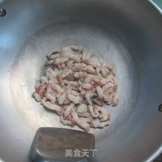 香菇虾仁饭的做法步骤:2