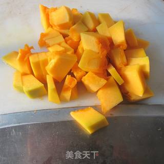 南瓜小米糊的做法步骤:2
