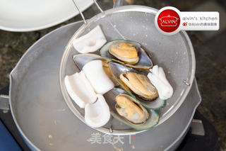 泰式海鲜沙拉的做法步骤:4