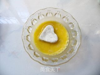又是一年七夕时——心形鳕鱼饼的做法步骤：9