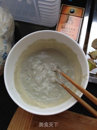 炸馒头片夹臭豆腐的做法步骤:3