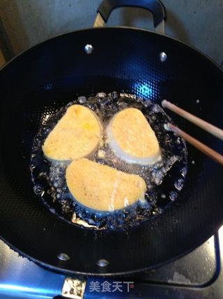 炸馒头片夹臭豆腐的做法步骤:6
