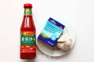 【不动明火做美味】奶油蒜蓉焗虾的做法步骤:2