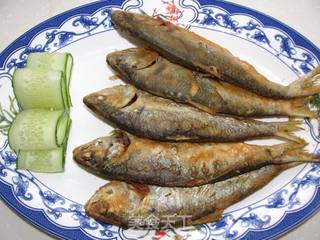 香酥黄河鲫鱼的做法步骤：7