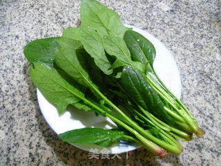 煎鸡蛋杏鲍菇菠菜年糕汤的做法步骤：3