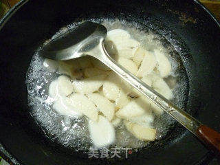 煎鸡蛋杏鲍菇菠菜年糕汤的做法步骤：9