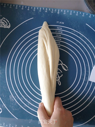 幸福与美味----芝麻奶油卷的做法步骤:6
