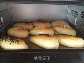 幸福与美味----芝麻奶油卷的做法步骤:22