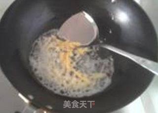 香焖鸽子饭的做法步骤：3