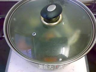杜仲栗子鸡汤的做法步骤：5