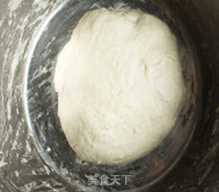 牛肉青椒比萨的做法步骤:2