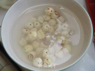 银耳冬瓜糖水的做法步骤:3