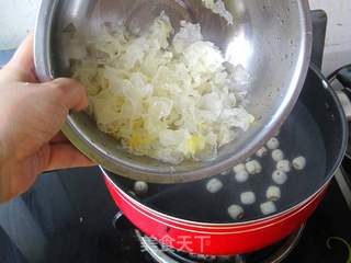 银耳冬瓜糖水的做法步骤:5