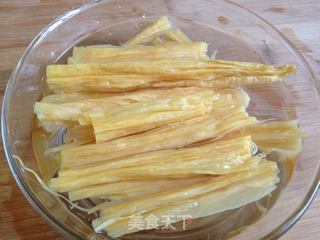 腐竹粉丝蒸的做法步骤:2