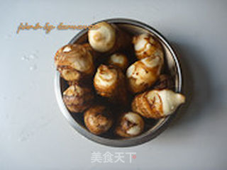白糖芋头的做法步骤:3