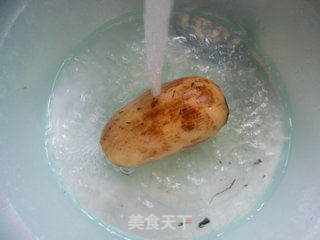 剁椒丝瓜炒莲藕的做法步骤：2