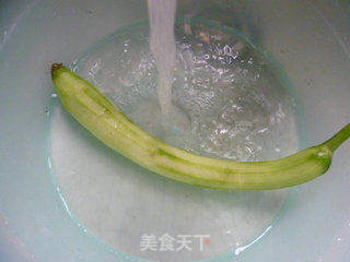 剁椒丝瓜炒莲藕的做法步骤：4