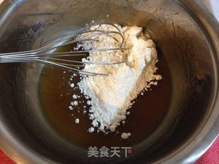 莲蓉栗子月饼的做法步骤:2