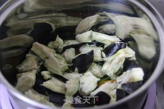 秋季淡补——【家常焖茄子】的做法步骤：4