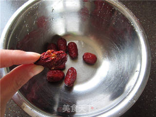 冰糖银耳的做法步骤:3