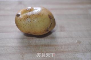 芝士牛肉烤土豆的做法步骤：1