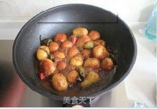 一元钱打造劲爆口感的超级下饭菜——油焖辣椒小土豆的做法步骤:10