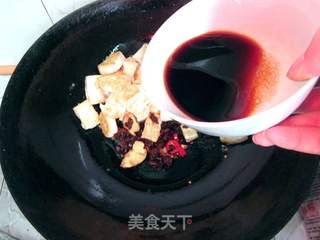 【豆豉烧豆腐】简单美味的素食下饭菜的做法步骤：6