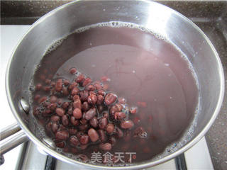 养生杂粮红豆窝头的做法步骤:2