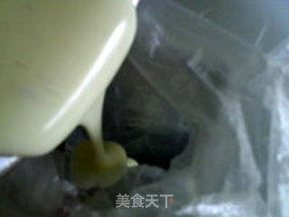 香浓牛奶香草冰激凌的做法步骤:10