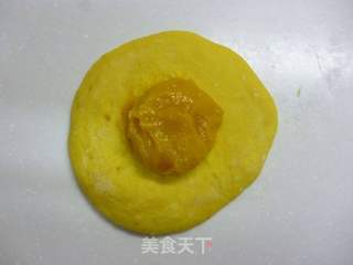 可爱又逼真的立体小南瓜面包的做法步骤:2