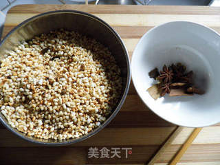 粉蒸肉好吃的秘诀———————【秘制五香蒸肉粉】的做法步骤:5