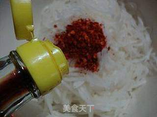 酸辣开胃小凉菜------【酸辣萝卜丝】的做法步骤:11
