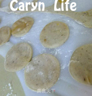 中秋前的磨牙小零食:月饼馅饼干的做法步骤:5