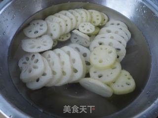 【蜜娇颜】莲藕火龙果的做法步骤：4