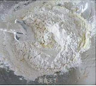 带馅的饼干-----豆沙蛋奶小馒头的做法步骤:3