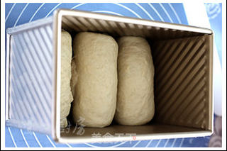 双色抹茶吐司的做法步骤:18