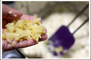 蜂蜜柠皮马芬的做法步骤:12