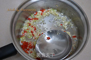 蒜蓉粉丝蒸虾的做法步骤:7
