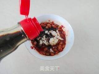 水豆豉拌刺五加的做法步骤:5