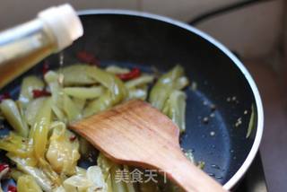 广东版——酸菜鱼的做法步骤:4